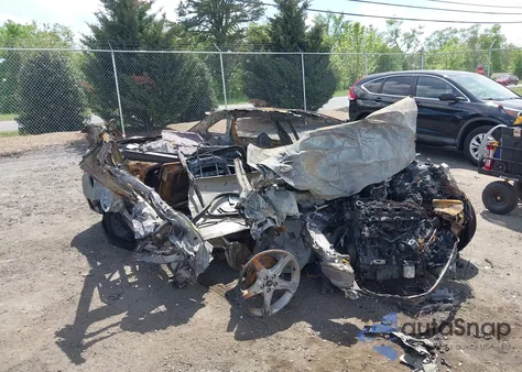 2012 Ford Focus Titanium z USA, uszkodzony, nr VIN 1FAHP3J25CL427389